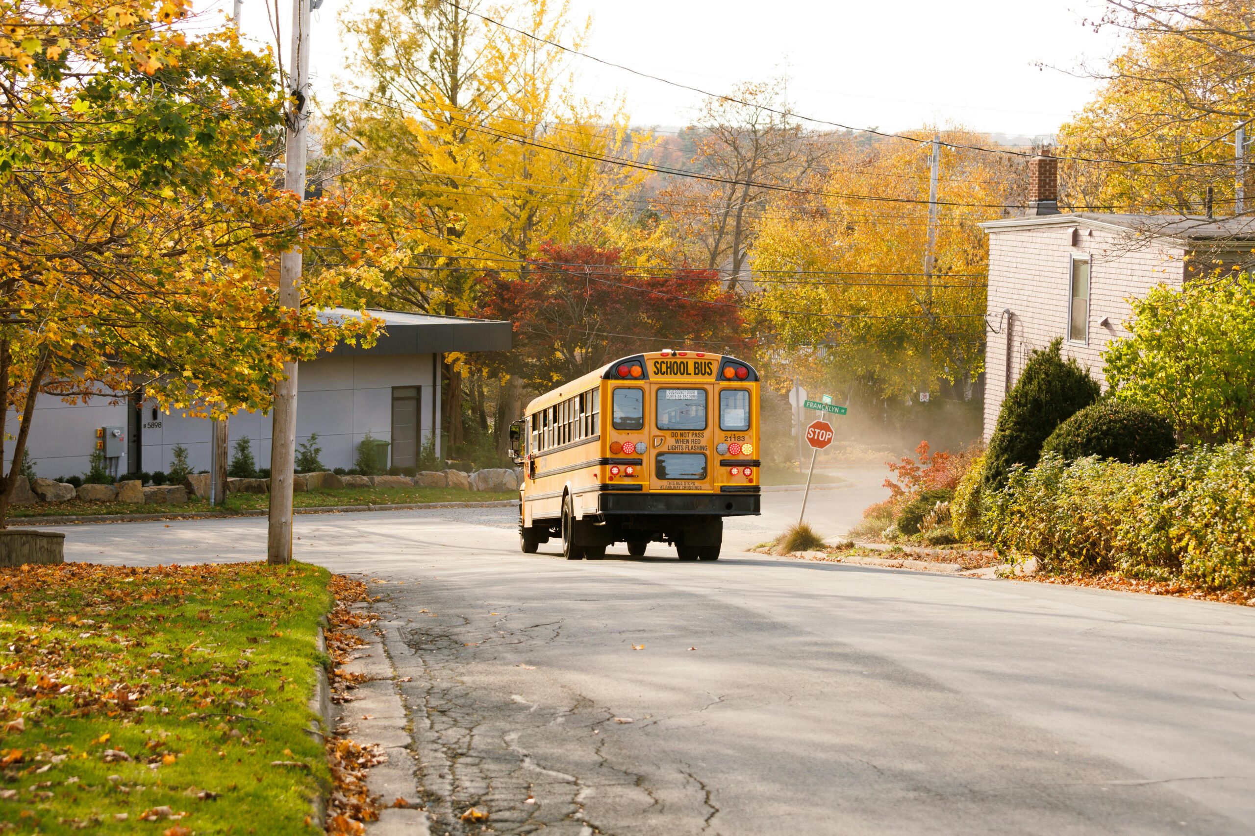 Many New York school districts strug­gling with shortage of bus drivers